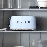 Smeg 4-Slice TSF02PBUS